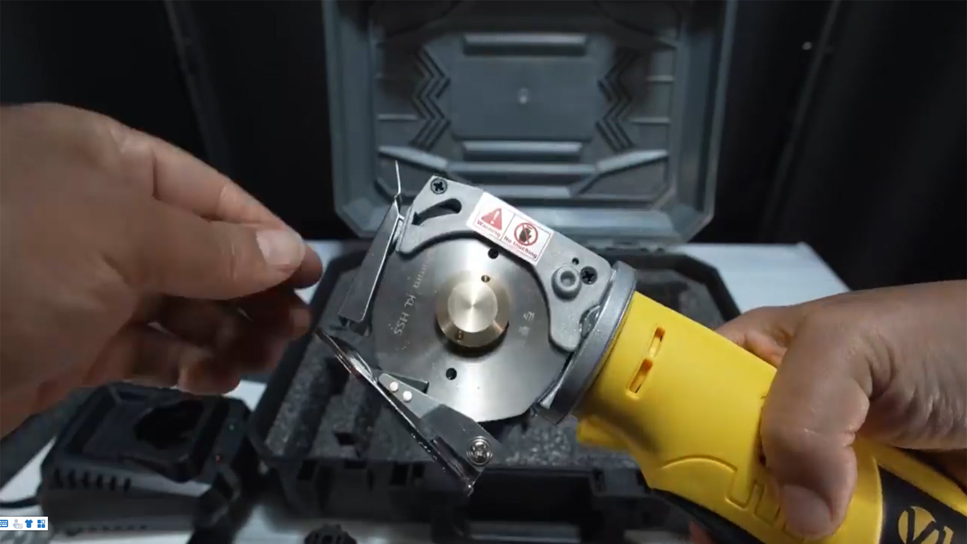 Load video: VLOXO 6070 Electric Rotary Cutter